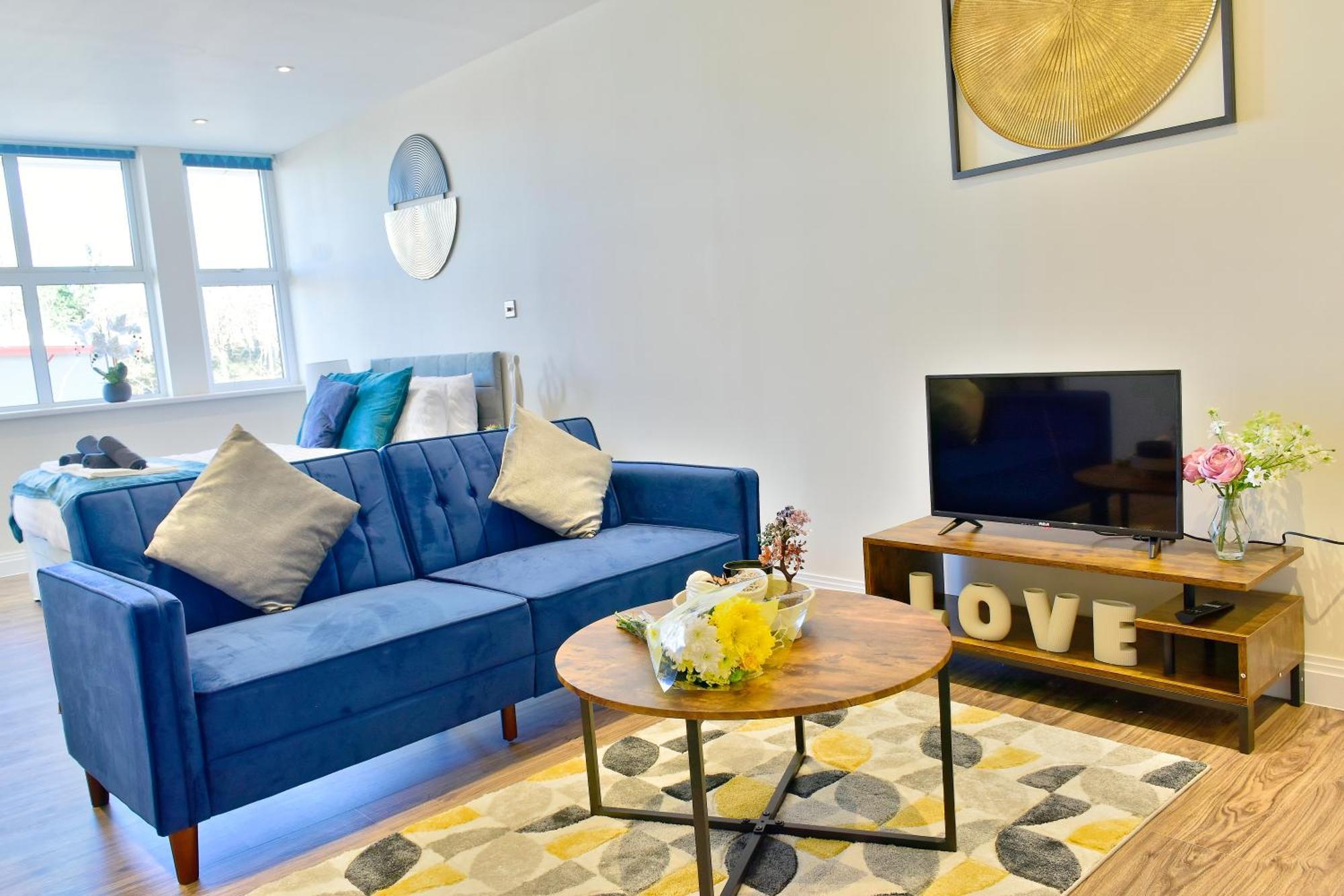 Stunning Apartment Near Citycentre & Oracle Reading Buitenkant foto