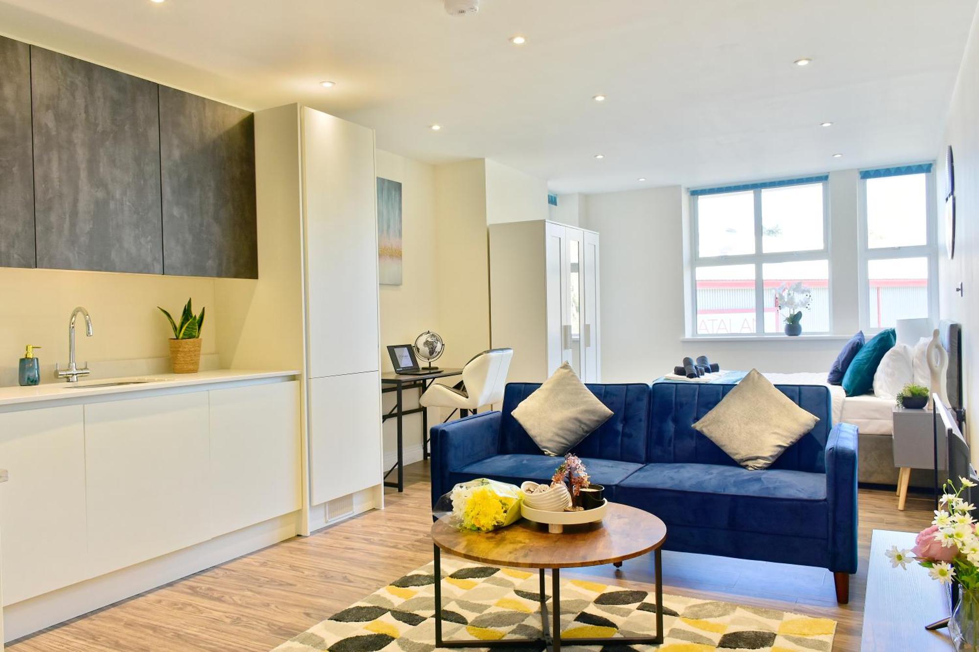 Stunning Apartment Near Citycentre & Oracle Reading Buitenkant foto